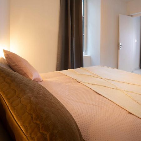 Le Nid 3 Etoiles Wifi, Netflix, Disney, Coeur De Bastide Villefranche-de-Rouergue Bagian luar foto
